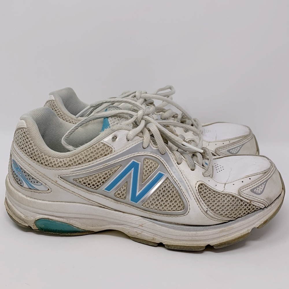 New Balance 847 Abzorb Women's Shoes